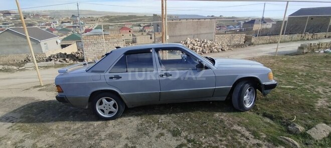 Mercedes 190 1990, 125,421 km - 2.0 l - Bakı