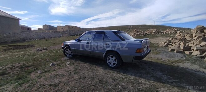 Mercedes 190 1990, 125,421 km - 2.0 l - Bakı
