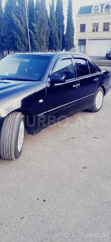 Mercedes E 240 1998, 338,230 km - 2.4 l - Gəncə
