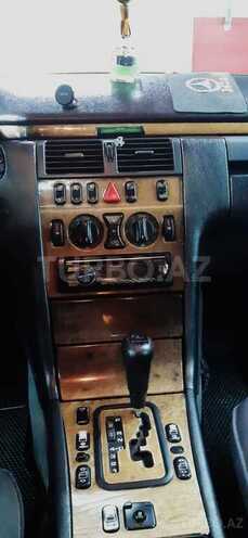 Mercedes E 240 1998, 338,230 km - 2.4 l - Gəncə