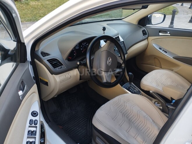 Hyundai Accent 2014, 147,760 km - 1.6 л - Bakı