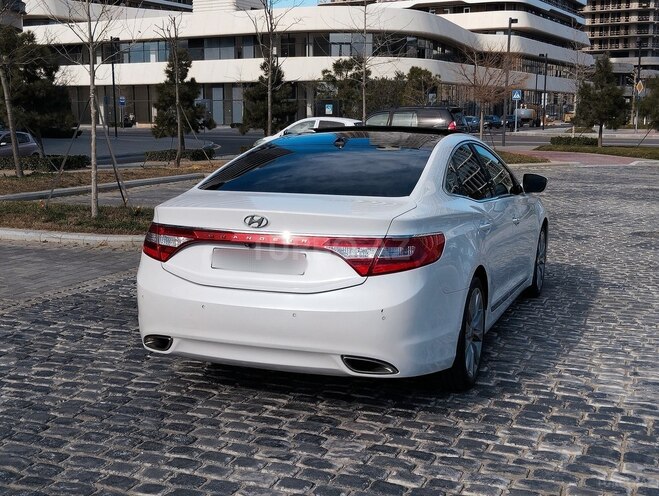 Hyundai Grandeur 2013, 242,000 km - 3.0 l - Bakı