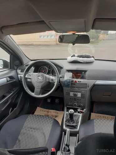 Opel Astra 2006, 330,000 km - 1.3 l - Bakı