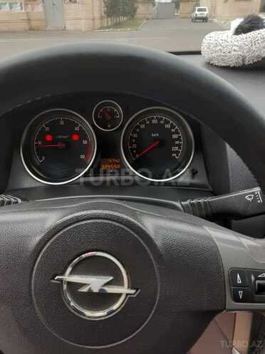 Opel Astra 2006, 330,000 km - 1.3 l - Bakı