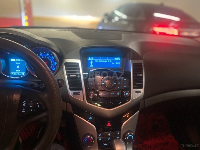 Chevrolet Cruze 2016, 225,680 km - 1.4 л - Gəncə