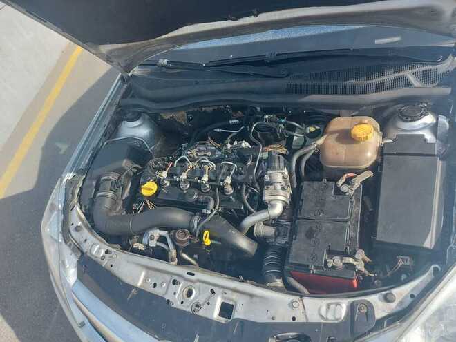 Opel Astra 2008, 420,000 km - 1.7 л - Bakı