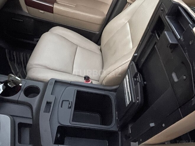 Toyota Sequoia 2011, 178,000 km - 5.7 l - Bakı