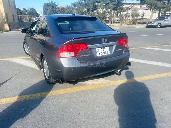 Honda Civic 2010, 402,336 km - 1.3 л - Bakı