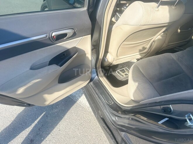 Honda Civic 2010, 402,336 km - 1.3 л - Bakı