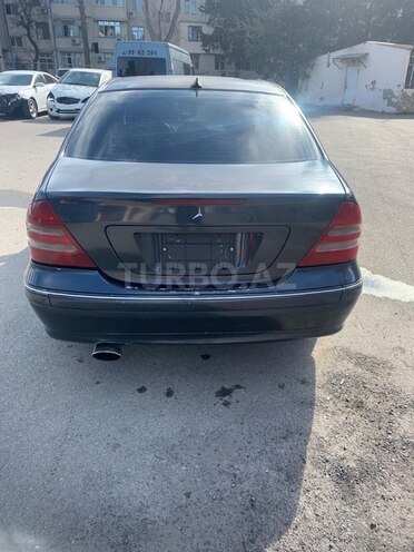 Mercedes C 180 2003, 288,676 km - 1.8 l - Bakı