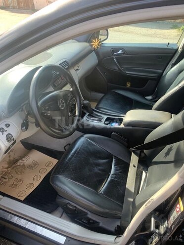 Mercedes C 180 2003, 288,676 km - 1.8 l - Bakı