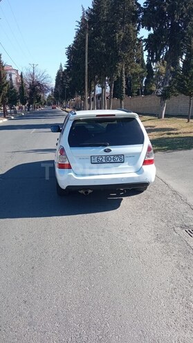 Subaru Forester 2007, 200,000 km - 2.0 л - Zaqatala