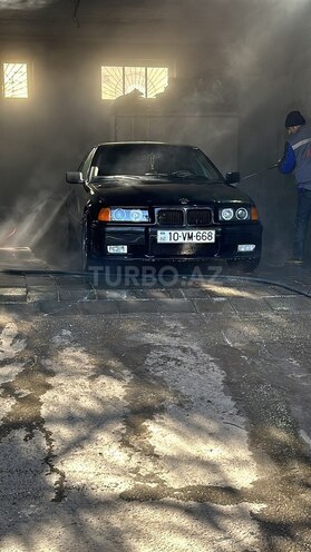 BMW 318 1994, 298,998 km - 1.8 l - Bakı