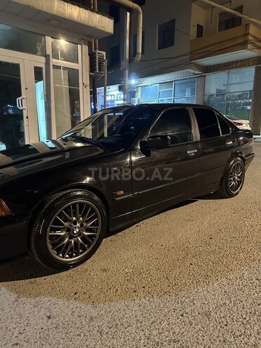 BMW 318 1994, 298,998 km - 1.8 l - Bakı