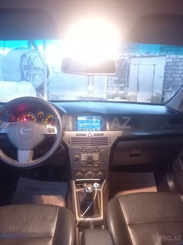 Opel Astra 2005, 290,000 km - 1.9 l - Gəncə