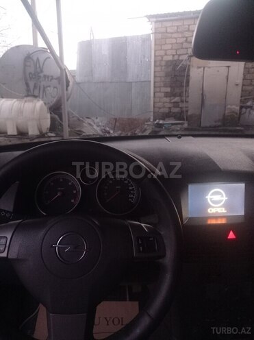Opel Astra 2005, 290,000 km - 1.9 l - Gəncə