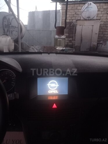 Opel Astra 2005, 290,000 km - 1.9 l - Gəncə