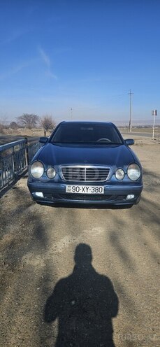 Mercedes E 270 1999, 416,542 km - 2.7 л - Ağstafa