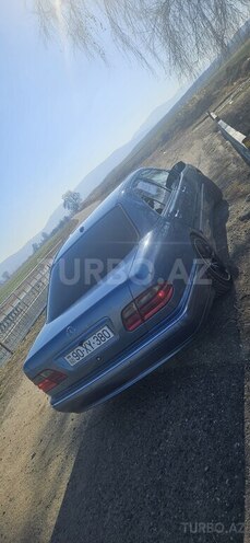 Mercedes E 270 1999, 416,542 km - 2.7 л - Ağstafa