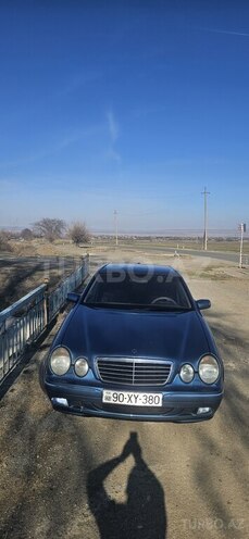 Mercedes E 270 1999, 416,542 km - 2.7 л - Ağstafa