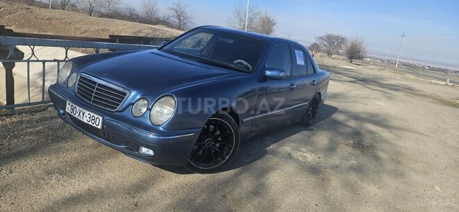 Mercedes E 270 1999, 416,542 km - 2.7 л - Ağstafa