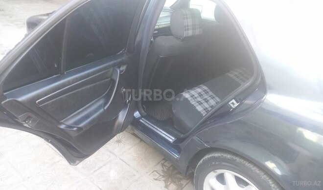 Mercedes C 200 1996, 180,418 km - 2.0 l - Gəncə