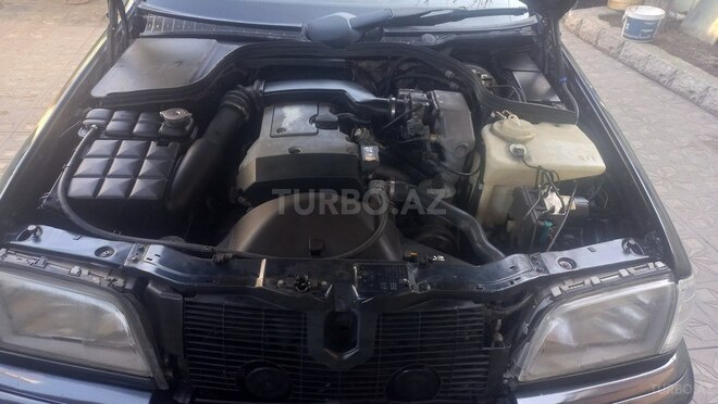 Mercedes C 200 1996, 180,418 km - 2.0 l - Gəncə