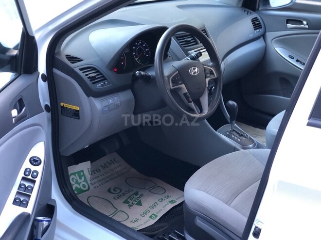 Hyundai Accent 2017, 46,700 km - 1.6 л - Bakı