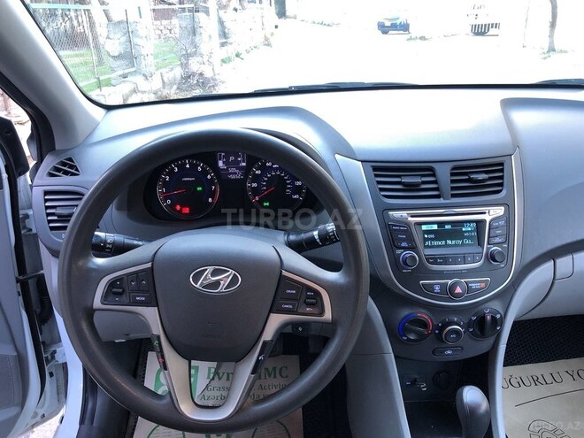 Hyundai Accent 2017, 46,700 km - 1.6 л - Bakı