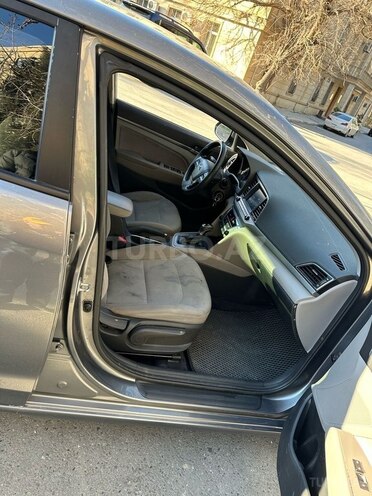 Hyundai Elantra 2017, 244,620 km - 2.0 l - Bakı