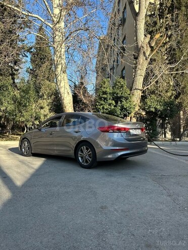 Hyundai Elantra 2017, 244,620 km - 2.0 l - Bakı