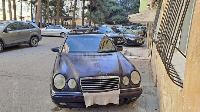 Mercedes E 230 1997, 453,000 km - 2.3 л - Bakı