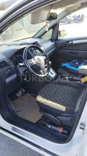 Opel Zafira 2006, 450,000 km - 1.9 l - Qusar