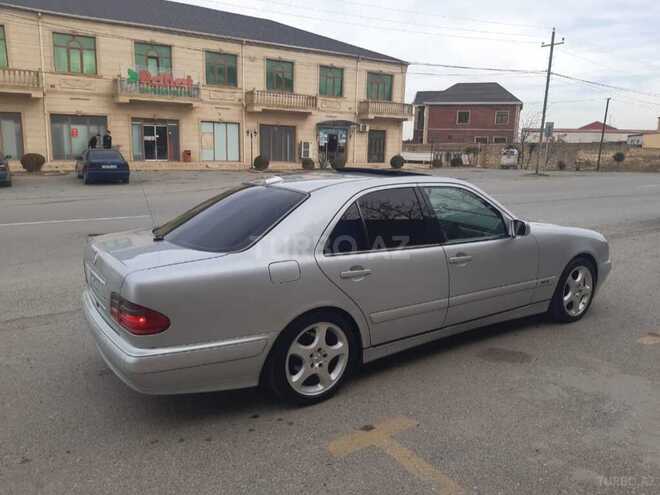 Mercedes E 200 2000, 323,451 km - 2.0 l - Bakı