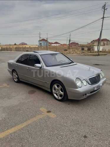 Mercedes E 200 2000, 323,451 km - 2.0 l - Bakı