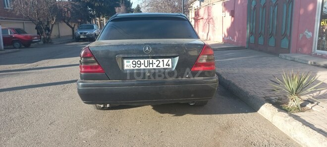 Mercedes C 220 1995, 400,000 km - 2.2 l - Ağstafa