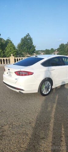 Ford Fusion 2015, 165,000 km - 1.5 л - Qazax