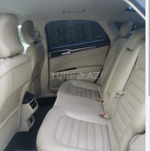 Ford Fusion 2015, 165,000 km - 1.5 л - Qazax