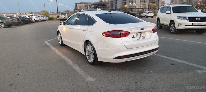 Ford Fusion 2015, 165,000 km - 1.5 л - Qazax