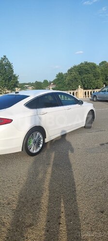 Ford Fusion 2015, 165,000 km - 1.5 л - Qazax