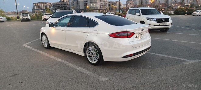 Ford Fusion 2015, 165,000 km - 1.5 л - Qazax