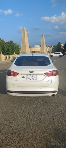 Ford Fusion 2015, 165,000 km - 1.5 л - Qazax