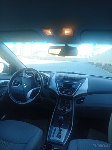 Hyundai Elantra 2013, 136,000 km - 1.8 l - Bakı