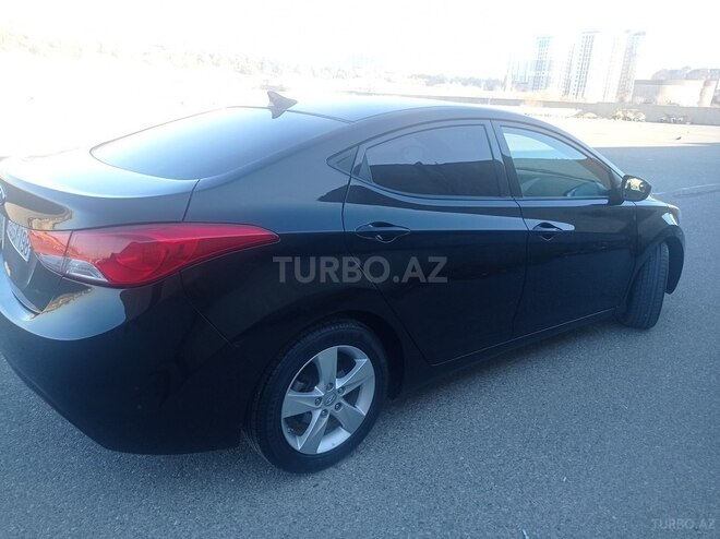 Hyundai Elantra 2013, 136,000 km - 1.8 l - Bakı