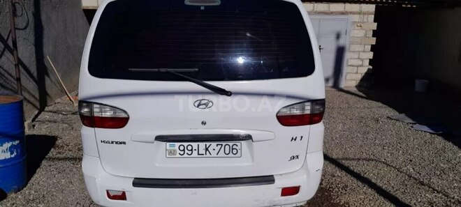 Hyundai H-1 2006, 286,420 km - 2.5 л - Qusar