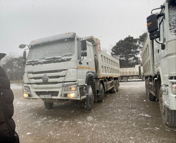 HOWO Sinotruk 2022, 88,000 km - 11.0 л - Gədəbəy