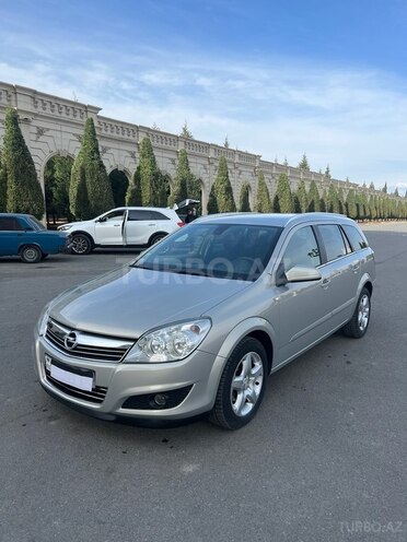 Opel Astra 2007, 195,000 km - 1.4 l - Gəncə