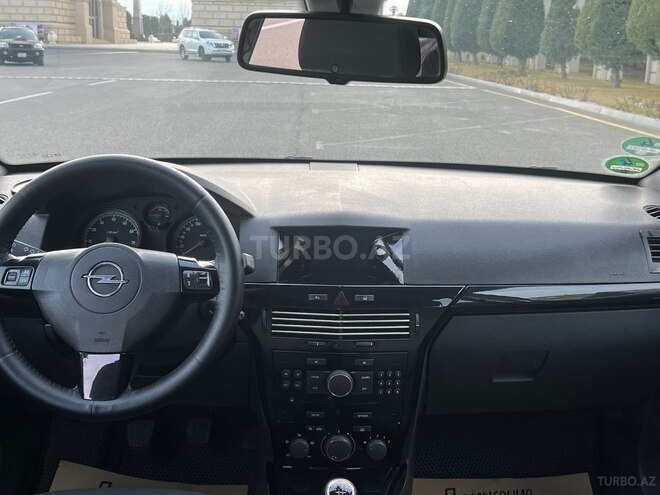 Opel Astra 2007, 195,000 km - 1.4 l - Gəncə