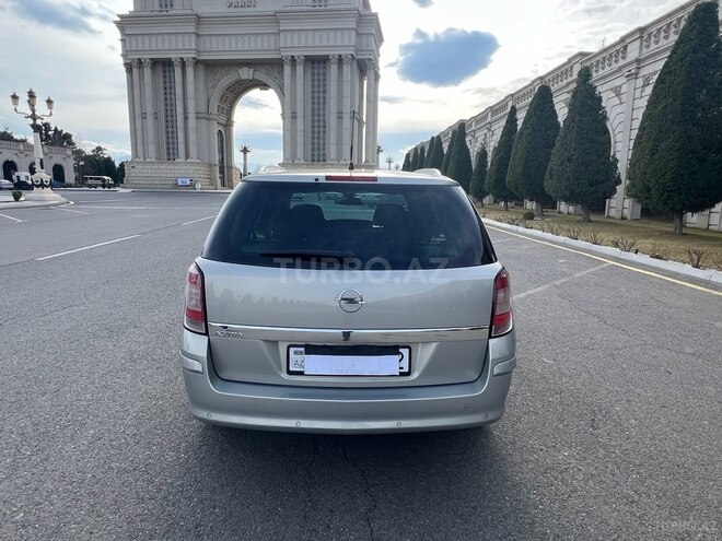 Opel Astra 2007, 195,000 km - 1.4 l - Gəncə