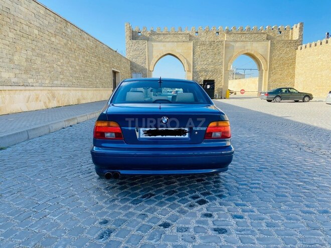 BMW 525 2001, 400,000 km - 2.5 l - Bakı